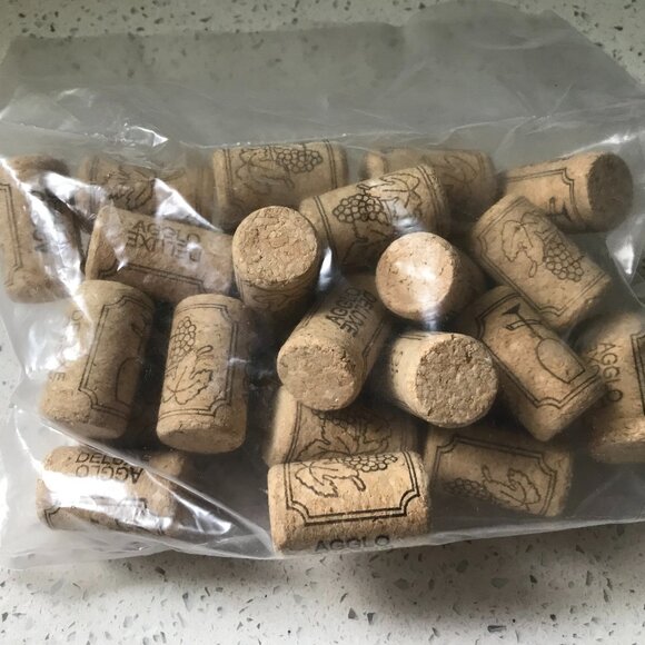Bag of Corks Crafting - Picture 2 of 3